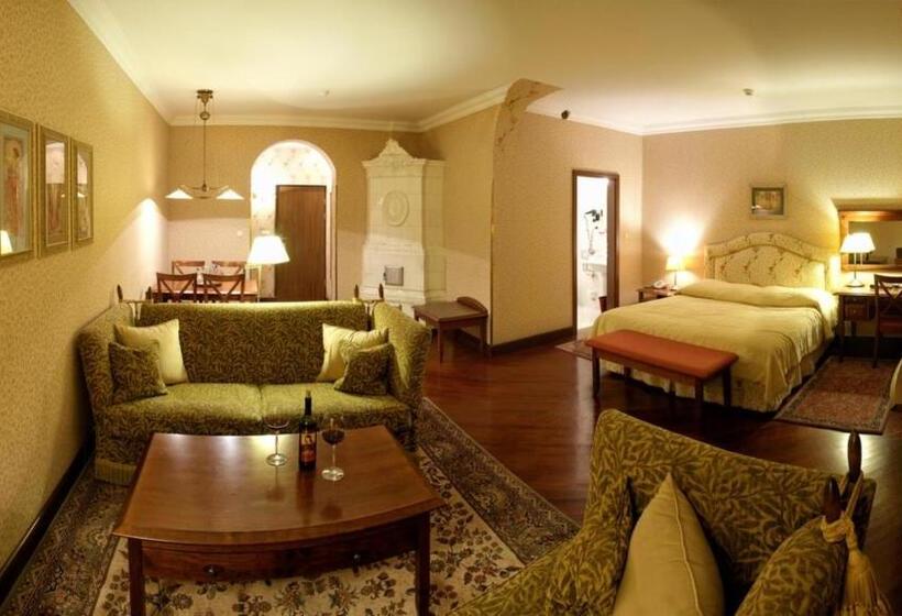 سوییت جونیور, Swiss