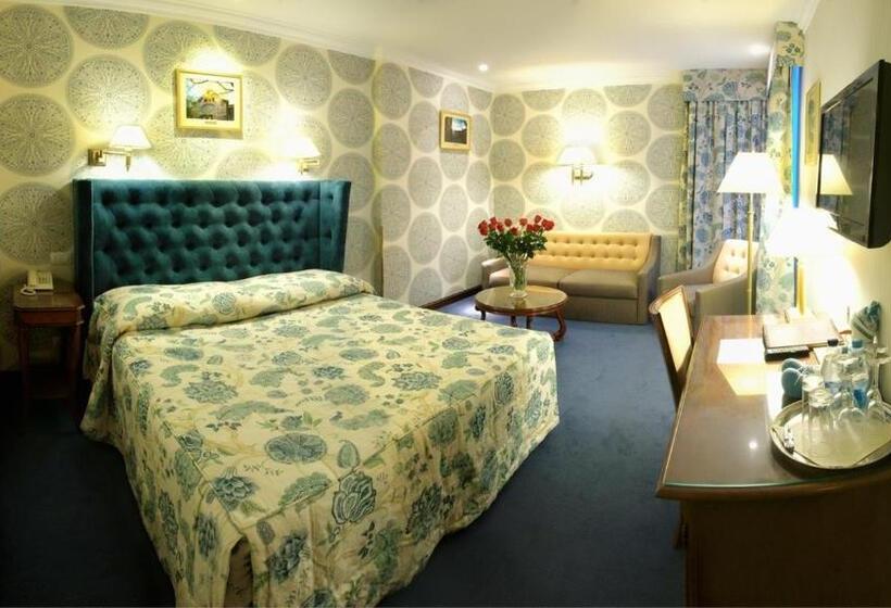 سوییت جونیور, Swiss