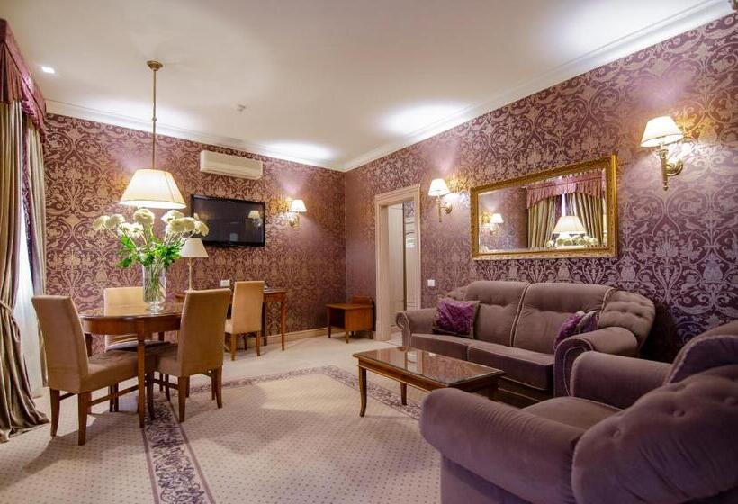 سوییت اجرایی, Swiss