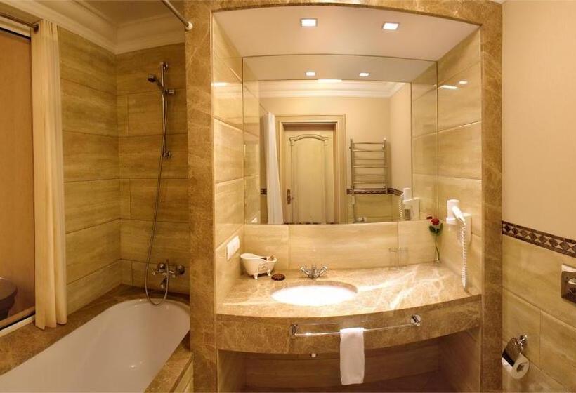 اتاق استاندارد, Swiss