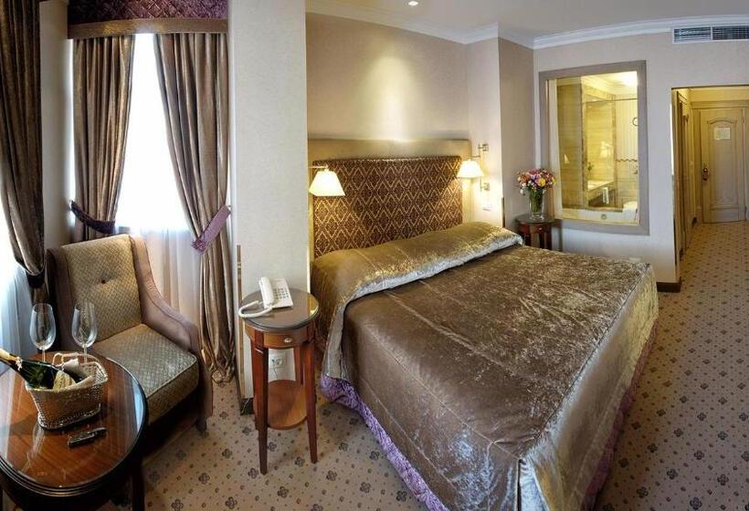 سوییت خانوادگی, Swiss