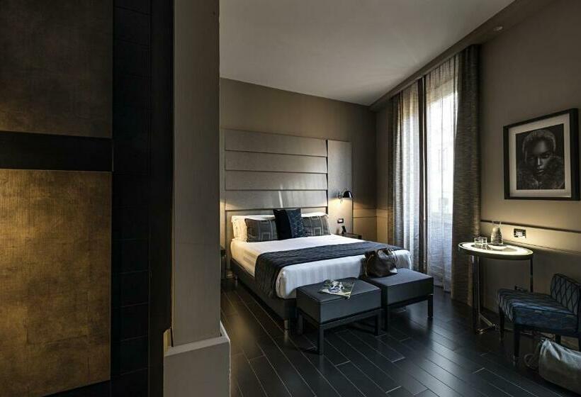 חדר משפחתי, The Style