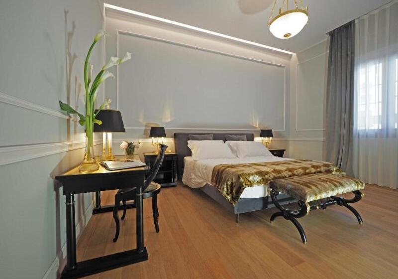 חדר סופריור, The Style