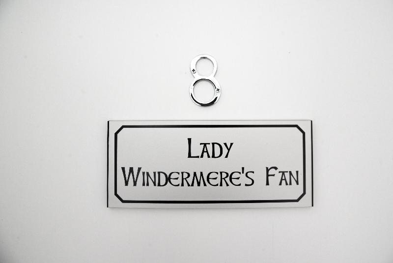 חדר משפחתי, The Style