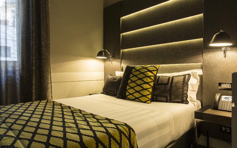 חדר קלאסי, The Style