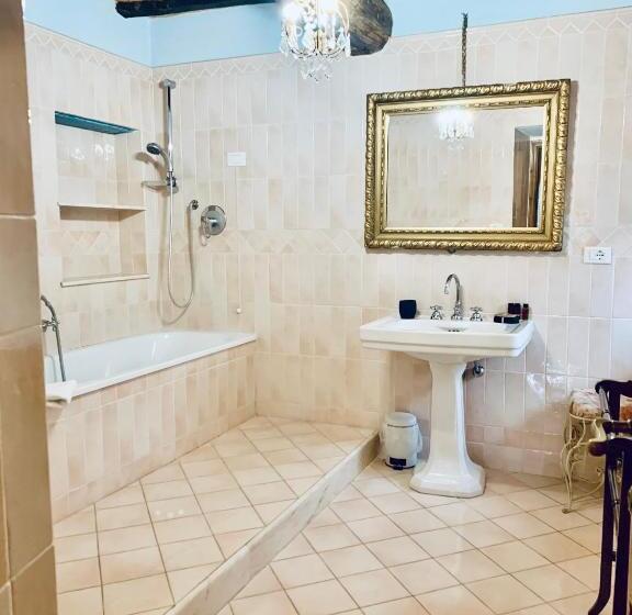 آپارتمان لوکس 1 خوابه, Locanda Di Santantimo