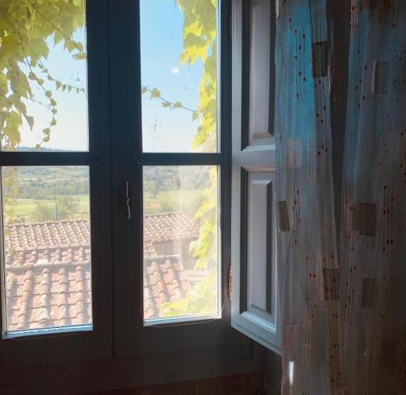 آپارتمان 2 خوابه, Locanda Di Santantimo