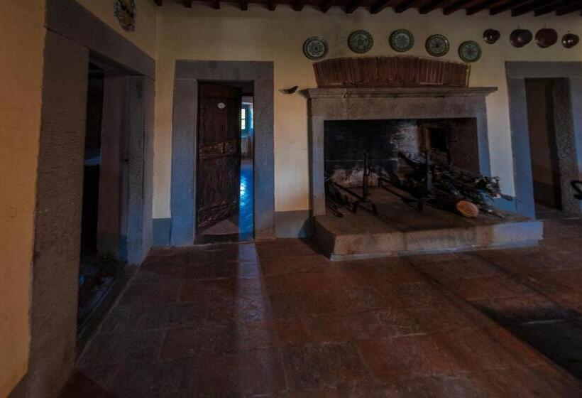 آپارتمان 2 خوابه, Locanda Di Santantimo