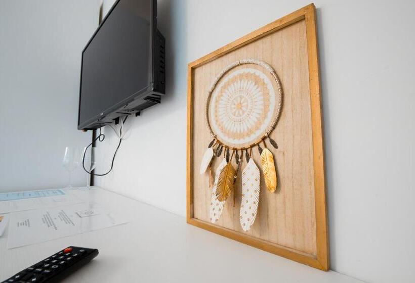 سوییت جونیور با چشم‌انداز دریا, Three Room   Sea View Luxury Loft