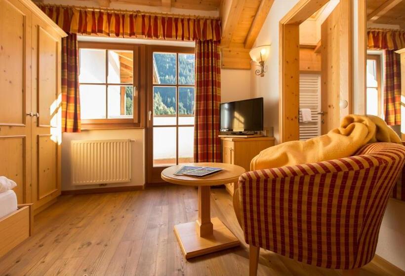 Номер Стандарт Индивидуальный с Балконом, Berghotel Johanneshof