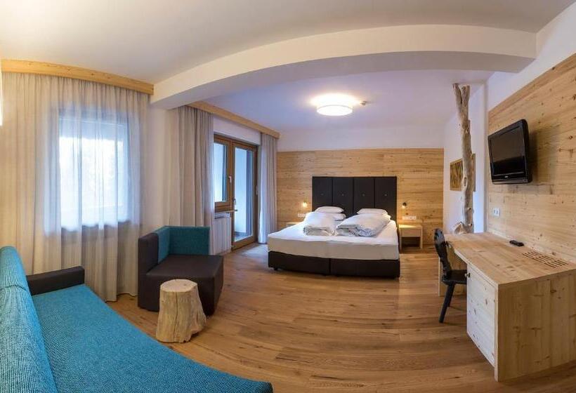 חדר סטנדרט, Der Waldhof