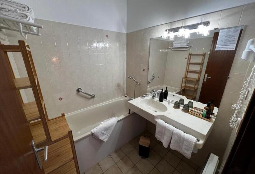 חדר סטנדרט, Hôtel Les Chaumettes