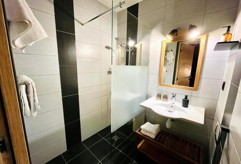 חדר סטנדרט עם טרסה, Hôtel Les Chaumettes