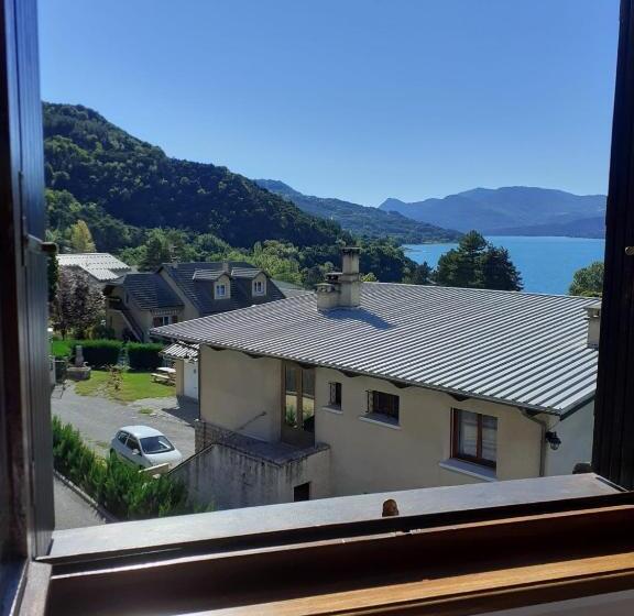 חדר סטנדרט, Hôtel Les Chaumettes