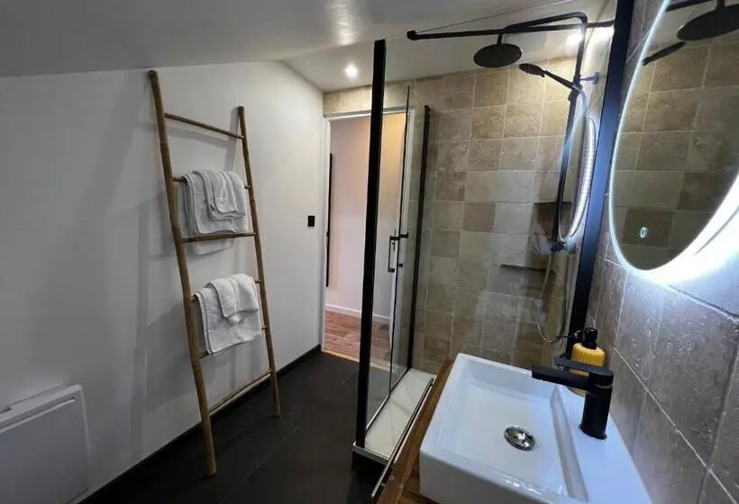 スーペリアールーム, Hôtel Les Chaumettes