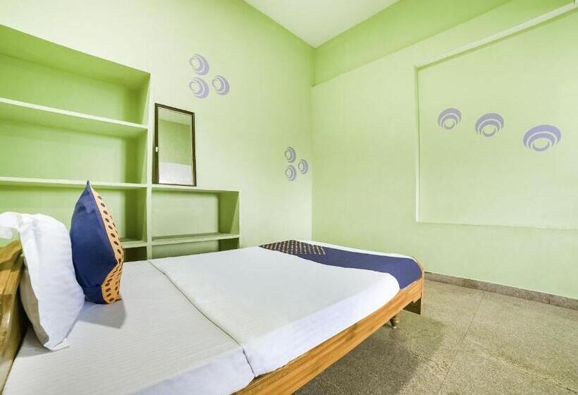 스탠다드 트리플 룸, Spot On 67781 Bgr Gardens