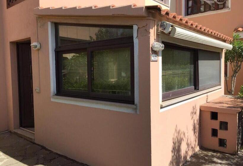 آپارتمان 1 خوابه همکف, Marinella, Sardegna