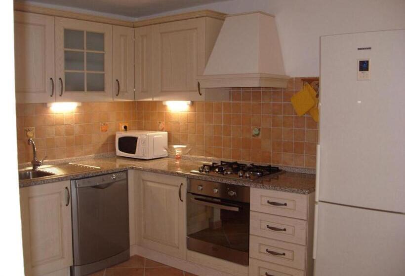 آپارتمان 1 خوابه با تراس, Marinella, Sardegna