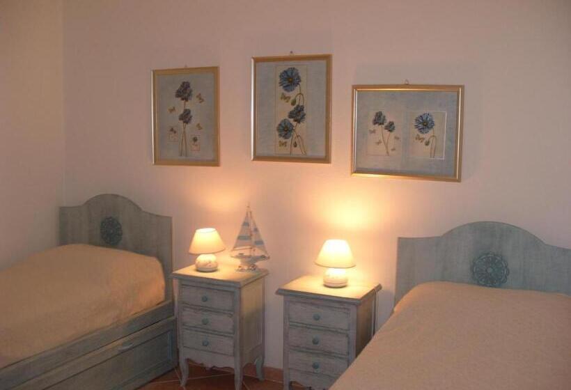 آپارتمان 1 خوابه با تراس, Marinella, Sardegna