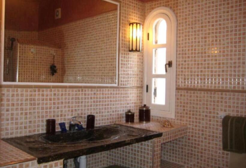 اتاق استاندارد, Dar Macha