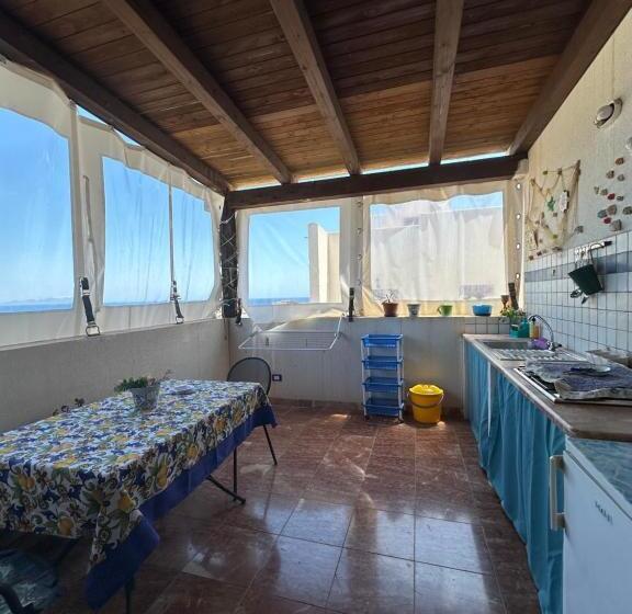 اتاق استاندارد با تراس, Isoladelmiele