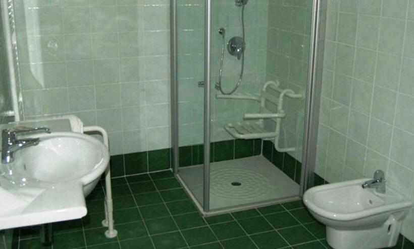 غرفة قياسية, Residence Centrale