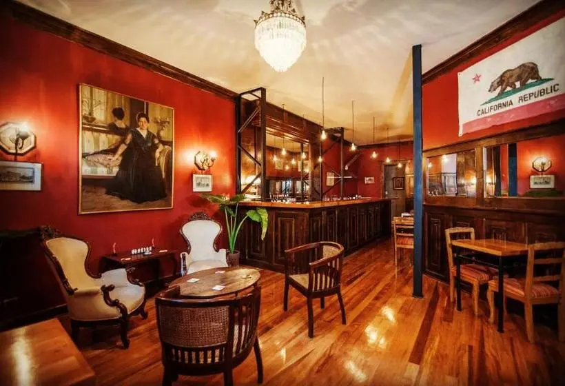 اتاق استاندارد با چشم‌انداز باغ, Casa California Guesthouse