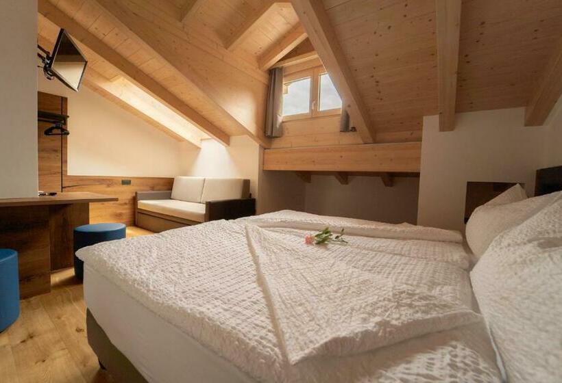 חדר סטנדרט לשלושה, Agritur La Crucola