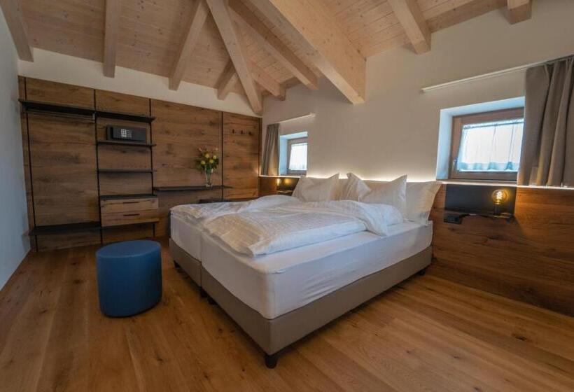 חדר סטנדרט לארבעה, Agritur La Crucola