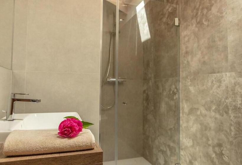 חדר סטנדרט לארבעה, Agritur La Crucola