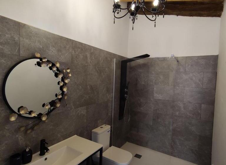 جناح ديلوكس, Castillo Palacio De Bulbuente