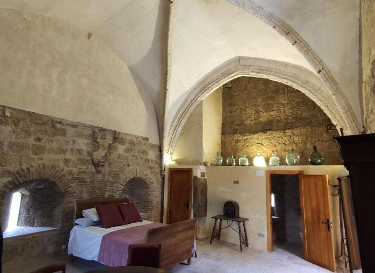 جناح سوبيريور, Castillo Palacio De Bulbuente