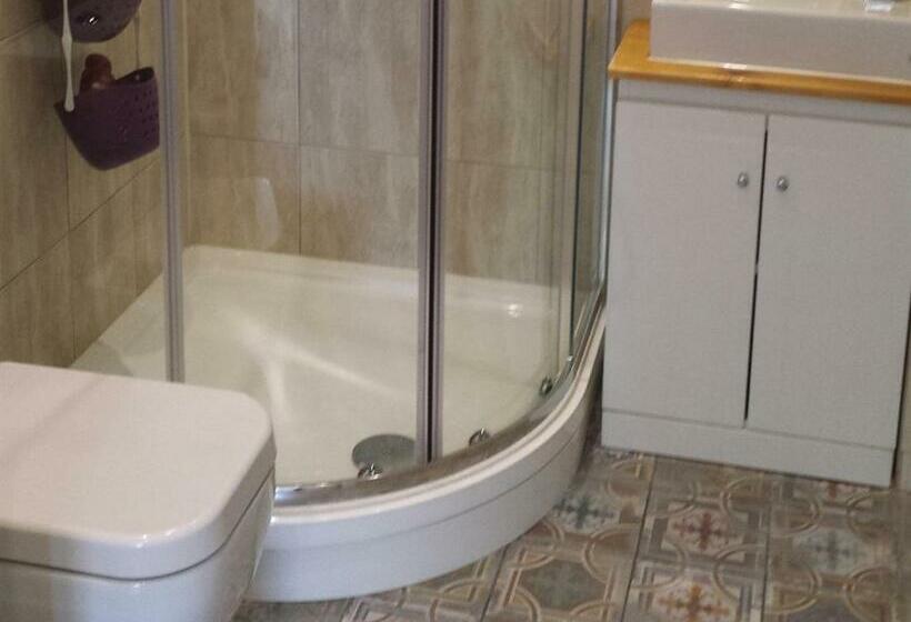 バンガローの２ベッドスタンダードルーム, Jurassic Loft Apartment