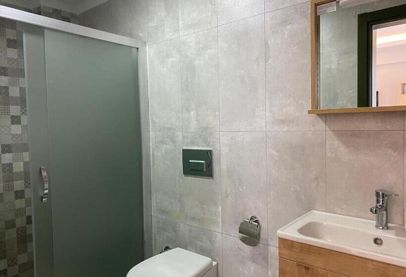 Номер Стандарт с Балконом, Kent Otel