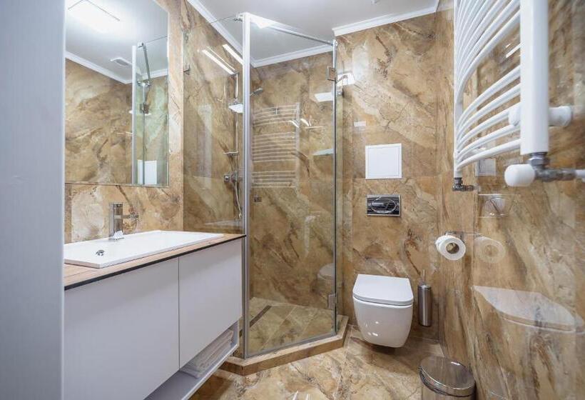 غرفة سوبيريور سرير كينج, Rudison Hotel & Restaurant