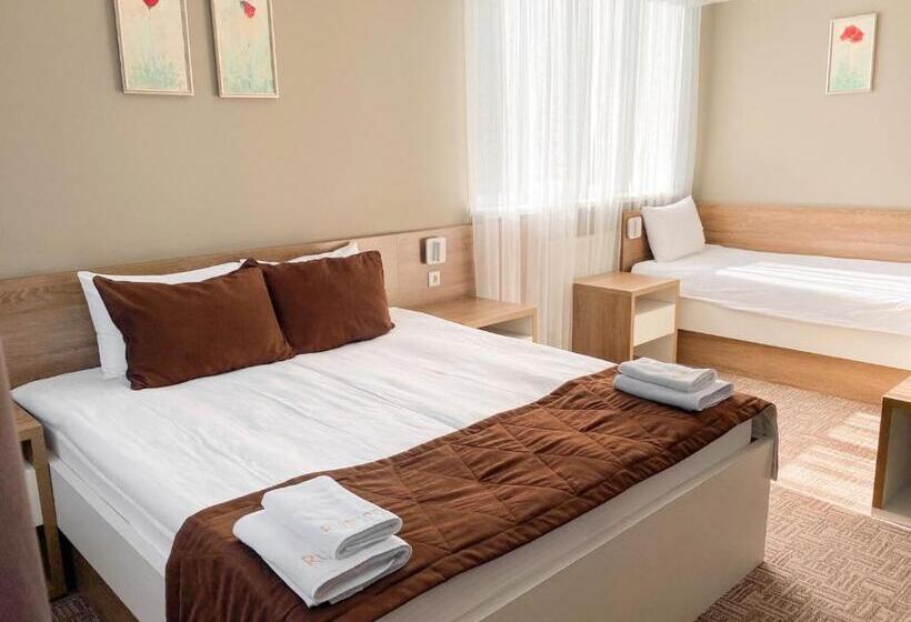 غرفة قياسية ثلاثية, Rudison Hotel & Restaurant