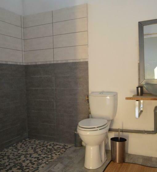 适合残疾人使用的标准间, Les Colombines