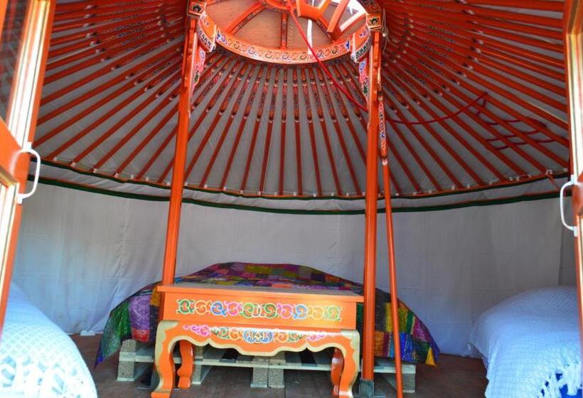 Standard Tent, Les Colombines