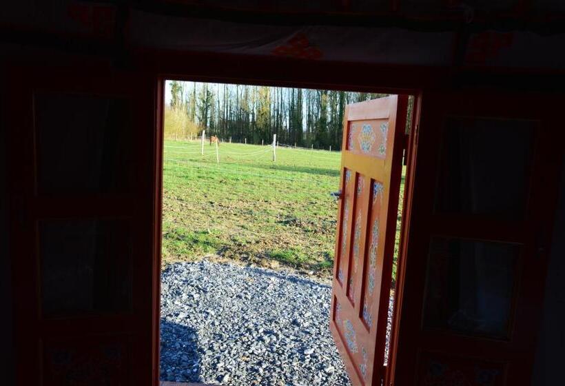 Standard Tent, Les Colombines