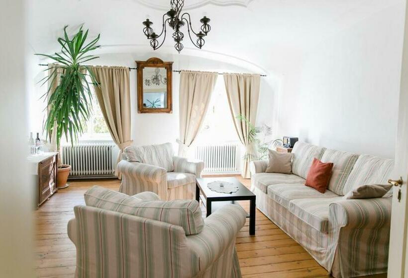 סוויטה, Landgut Riegerbauer