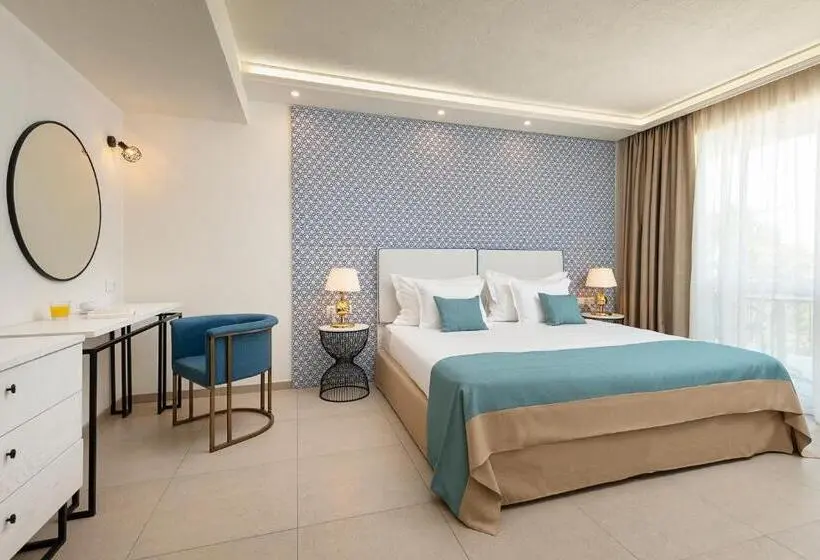 سوییت خانوادگی, Siena Premium Retreat
