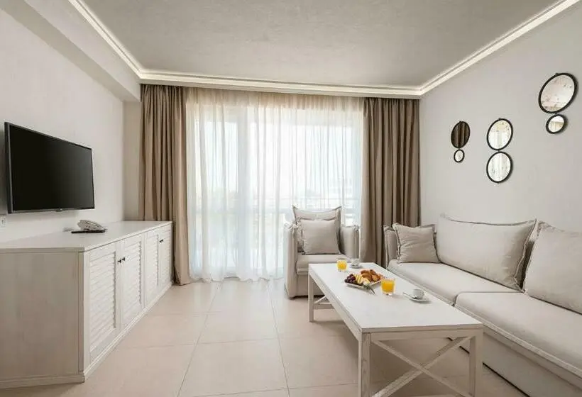 سوییت خانوادگی, Siena Premium Retreat