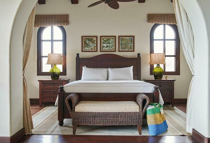 ファミリーステューディオ, Rancho Santana