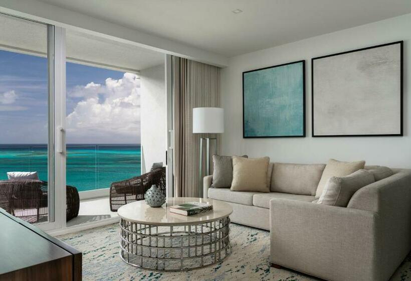 سوئیت اجرایی با تخت کینگ, The Ritz Carlton, Turks & Caicos
