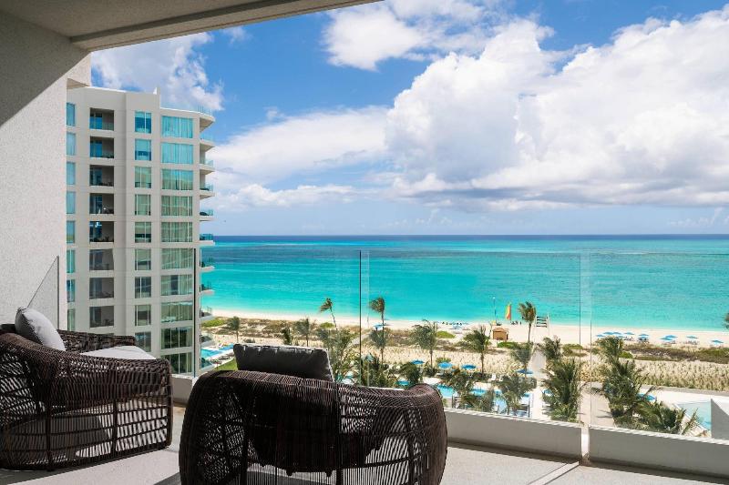 سوئیت جونیور با تخت بزرگ, The Ritz Carlton, Turks & Caicos