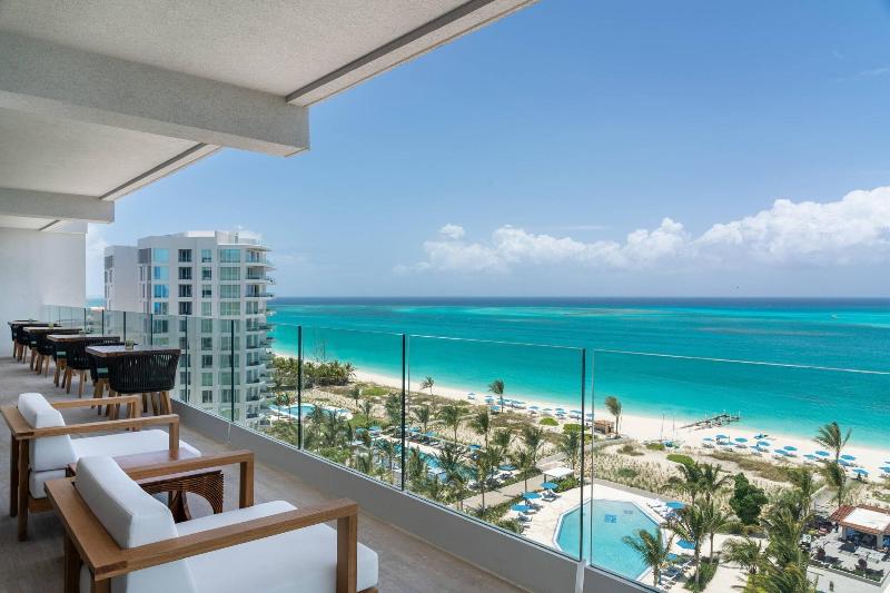 سوئیت اجرایی با تخت کینگ, The Ritz Carlton, Turks & Caicos