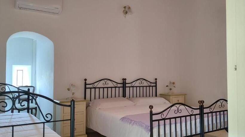 スタンダードトリプルルーム, Torre Bruno