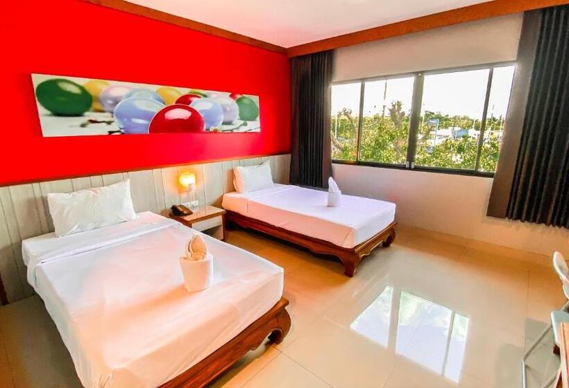 غرفة قياسية, K2 Hotel At Thachang