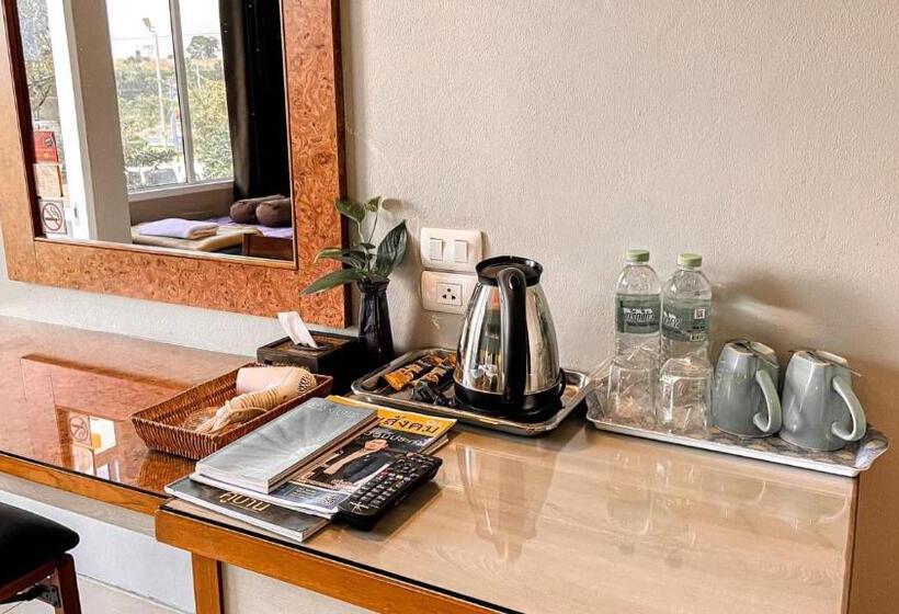 Семейный Полулюкс, K2 Hotel At Thachang