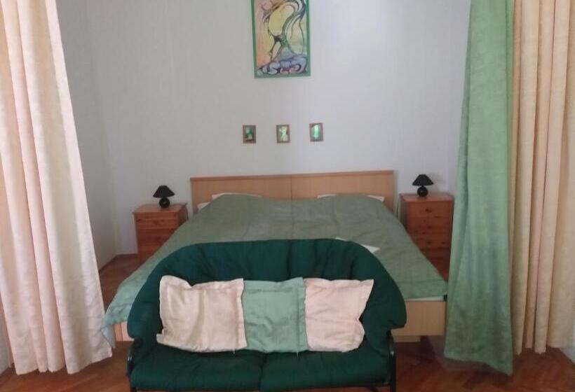 Апартаменты 1 Спальня, Leier Business